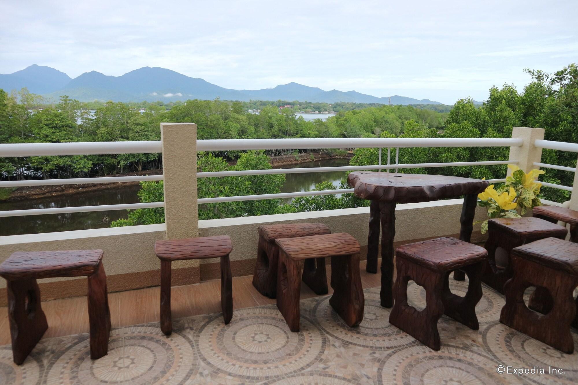 Villa De Sierra Vista Bay And Mountain View Inn Puerto Princesa Exterior foto