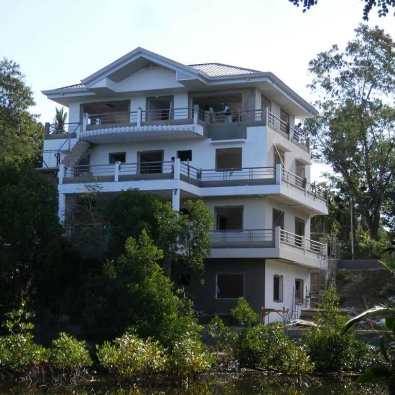 Villa De Sierra Vista Bay And Mountain View Inn Puerto Princesa Exterior foto